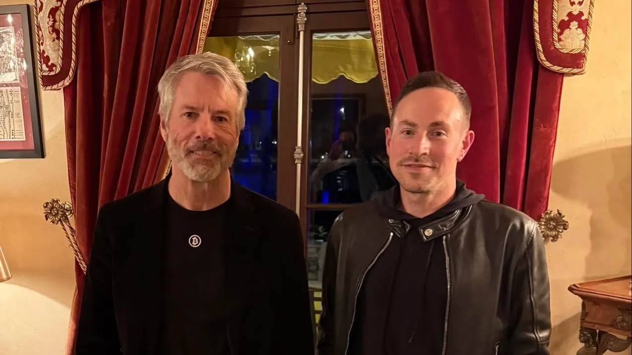 GameStop Tinggalkan Bitcoin, Saylor Masih Membeli