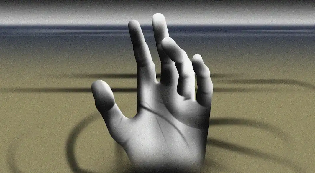 Investigadora de OpenAI renuncia y denuncia: ChatGPT vende publicidad, ¿quién protege tu privacidad?