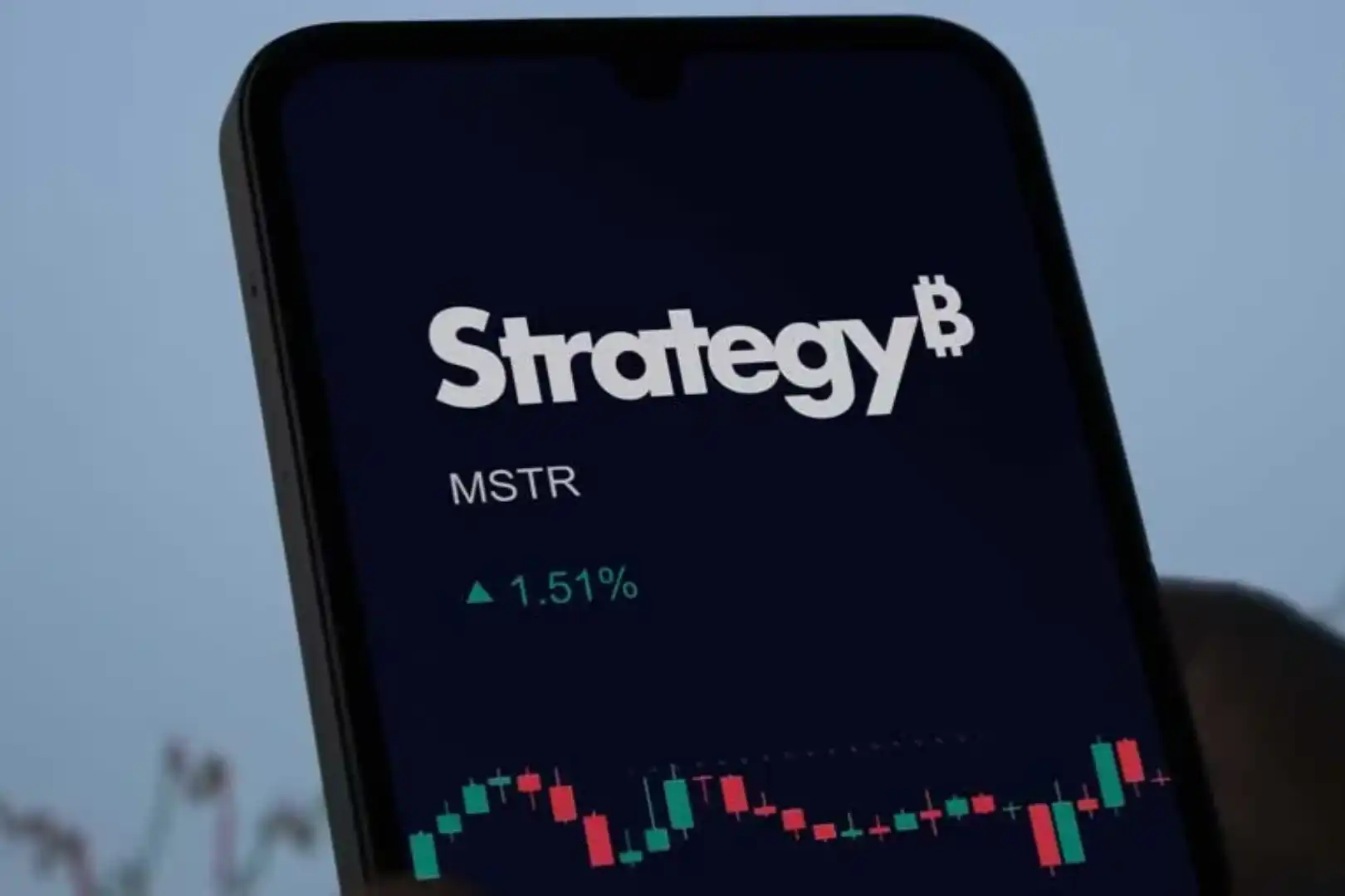 Buy BTC or MSTR? Analyzing the Capital Flywheel of MicroStrategy