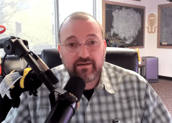 El Fundador de Cardano Afirma que Pentad Enfrenta un Déficit de 40 Millones de Dólares Tras el Desplome del Precio de ADA