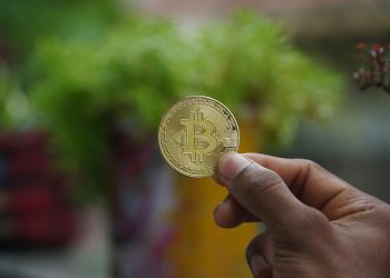 比特币下跌预示结构性疲软，流动性及宏观环境恶化 – 详情