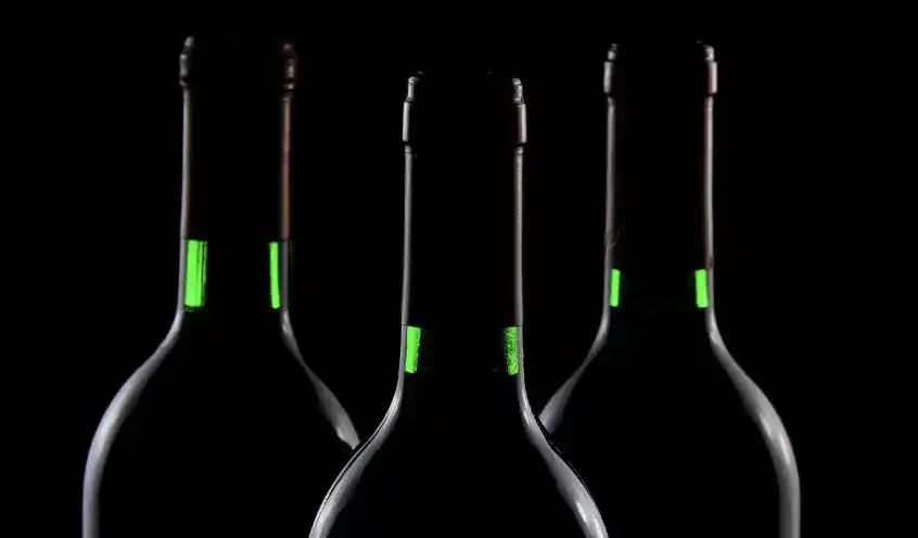 The V5 That Never Came: Uniswap Stuck in an Innovation Dilemma