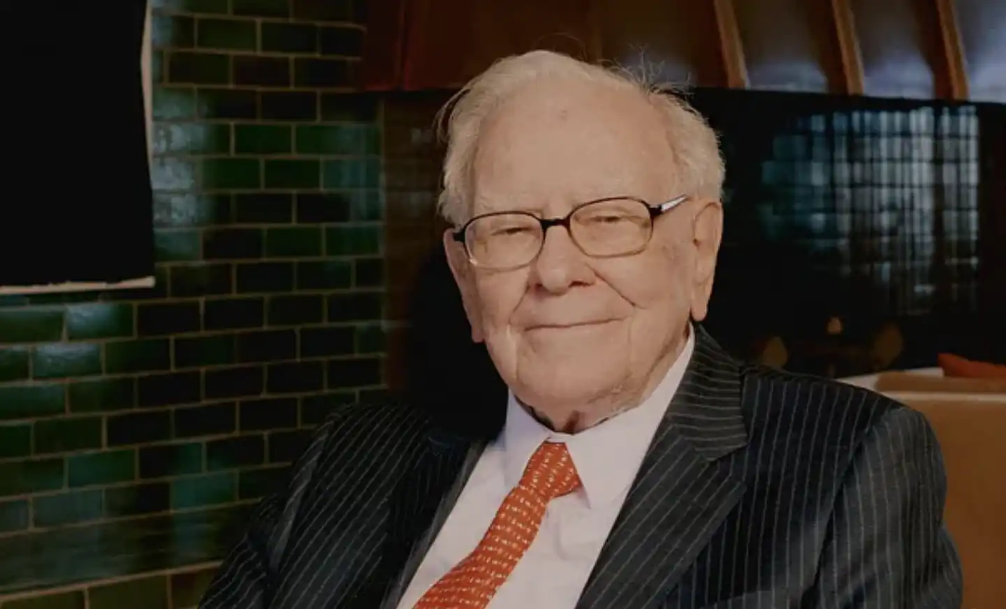 95-Year-Old Buffett Said 7 Things: Now Is Not the Time to Bottom-Fish, Nuclear Weapons Will Eventually Be Used