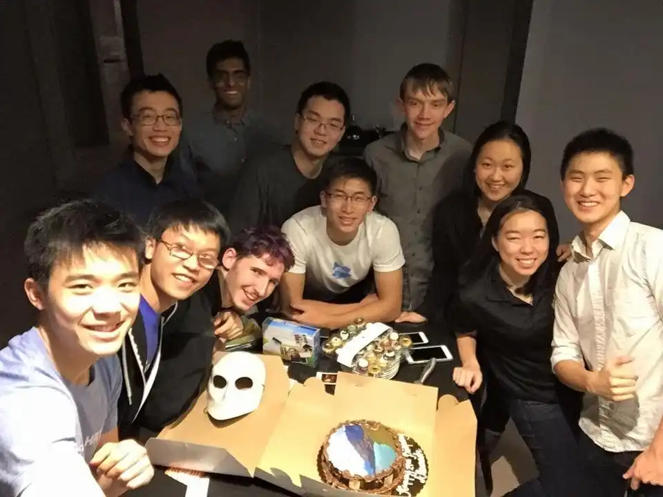 Hyperliquid创始人朋友圈曝光:这群“奥赛金牌”正在统治硅谷AI圈