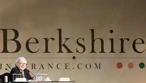 Berkshire's 'New King, New Atmosphere': Q1 Reduces Retail and Oil & Gas Holdings, Increases Google, and Also Establishes a Position in Airlines