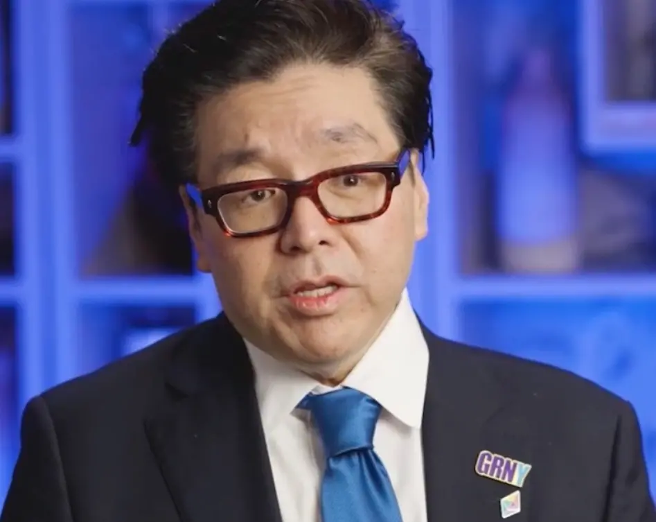 Tom Lee 2026 Logika Investasi Inti: Perusahaan yang Menjual Aset Langka Sedang Menghancurkan Pasar