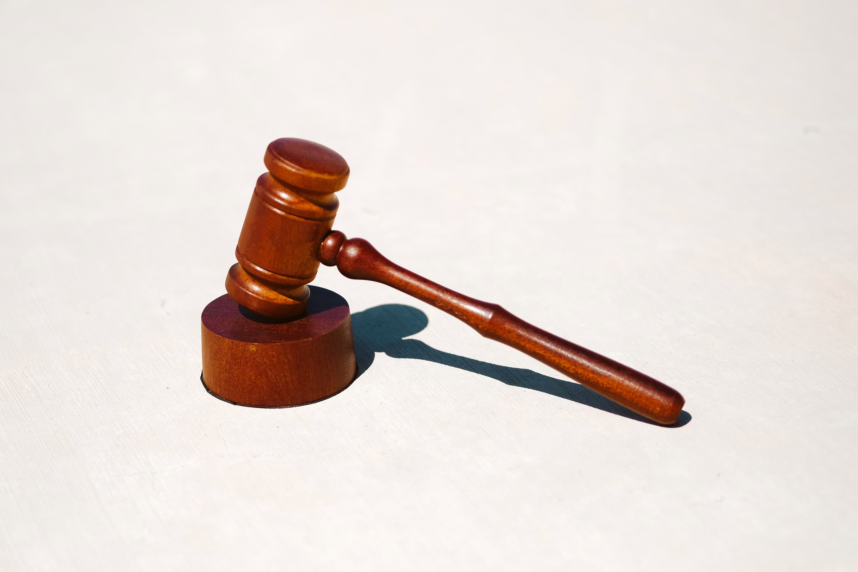 Coinbase Signals Green Light For CLARITY Act After Rewards Dispute Resolution