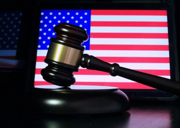 UU CLARITY Jadi Sasaran Kritik Saat Hayes Desak Trump Hentikan