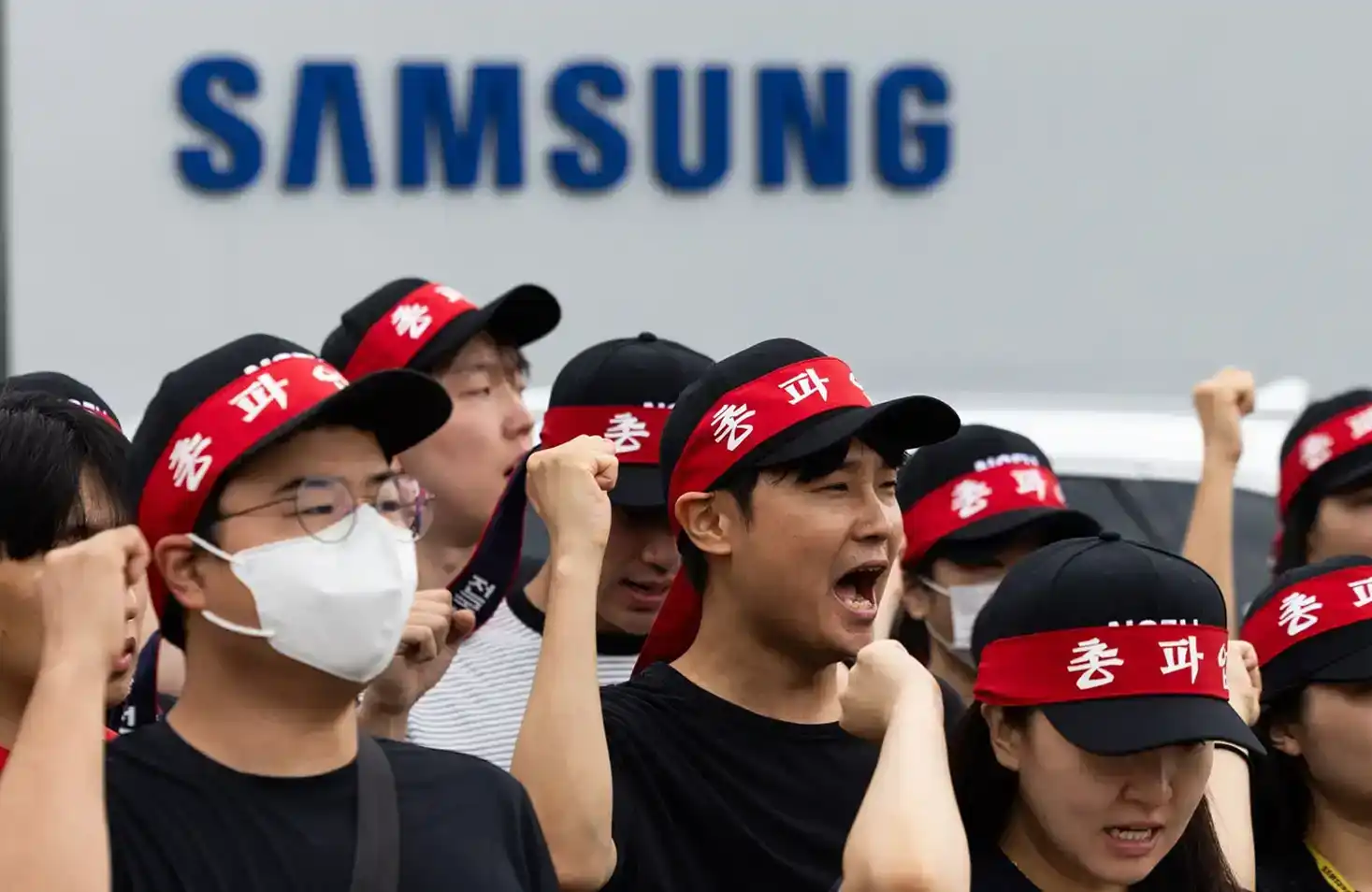 The First Large-Scale Strike in the AI Era Comes from the Factories That Build AI
