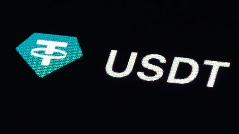 Tether's Two-Token Strategy: USAT Compliance Is Just a Smokescreen, and USDT's Permanent Non-Compliance Is the Truth?
