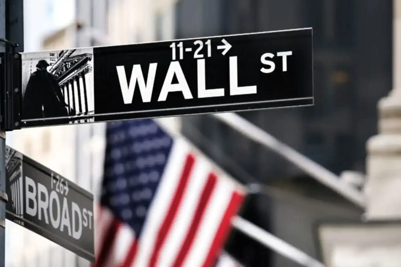 Wall Street's 'Compliance Hunt': The Great Stablecoin Reserve Migration