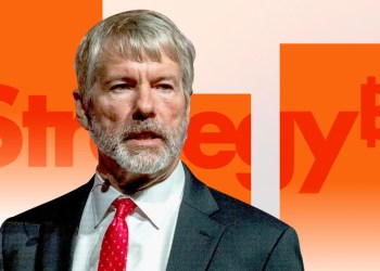 Saylor Breaks ‘Never Sell’ Narrative With Shock Bitcoin Exit Remark