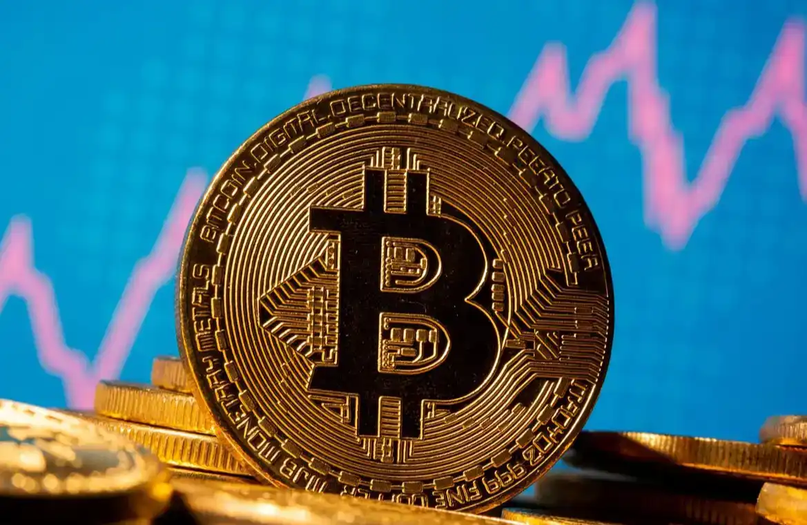 ETF回流、空头承压，比特币能涨到哪？