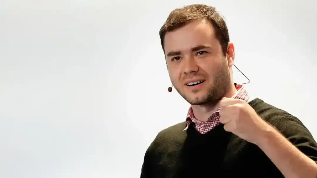 What Does the Top AI Influencer Karpathy Seek by Joining Anthropic?