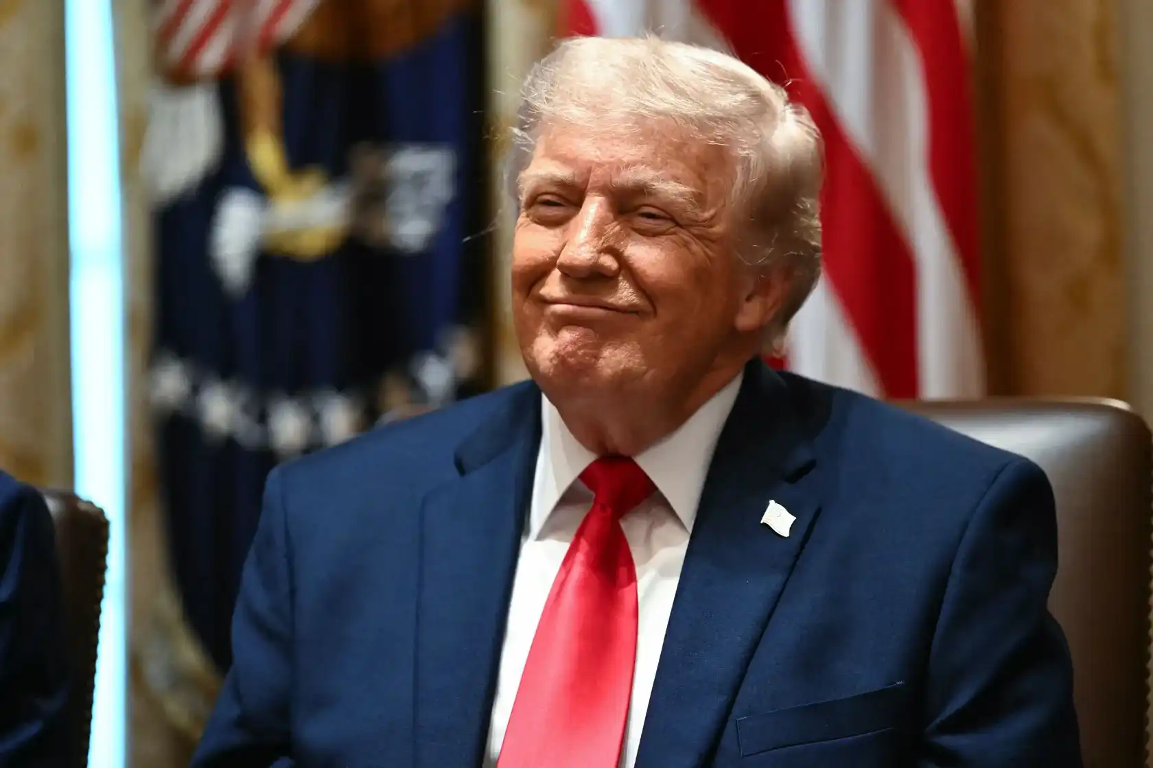 路透社调查：Trump 家族加密帝国套现 23 亿美元，投资者亏损几乎等额