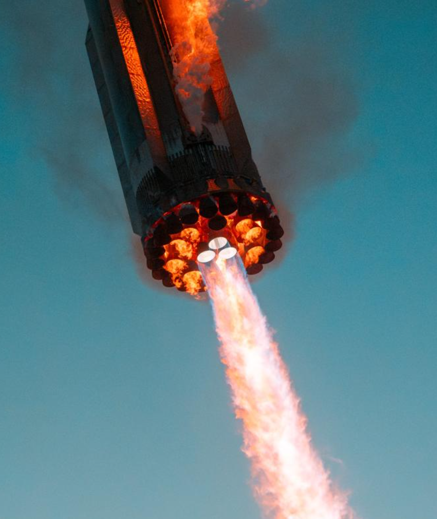 LIT Token Hits Six-Month High: How Long Can the Buyback Flywheel Keep Burning Fuel?