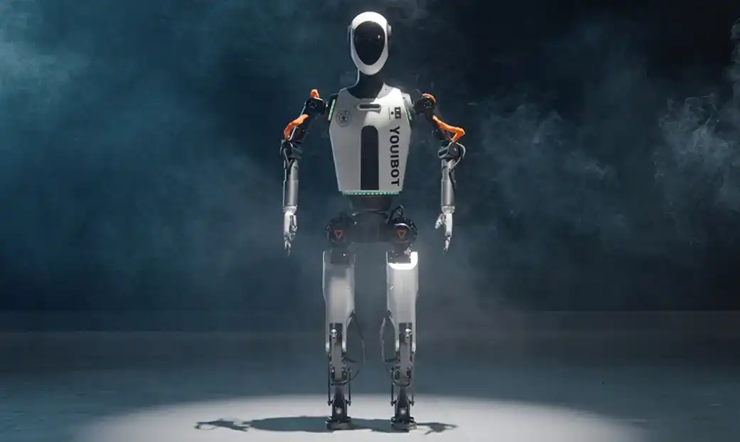 From Code to Cognition: A Ten-Thousand-Word Guide to the Evolution of the Robot Brain