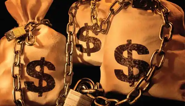 Bloomberg Uncovered: How Do China's Wealthy Circumvent the Annual $50,000 Limit to Transfer Assets?