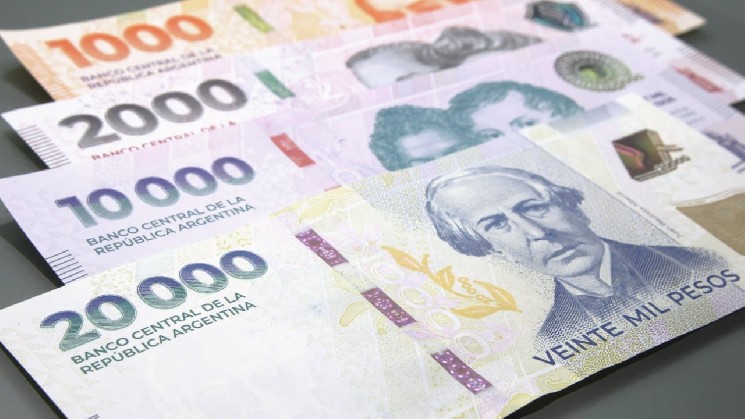 Les groupes bancaires argentins développent discrètement des stablecoins en peso pour le marché institutionnel