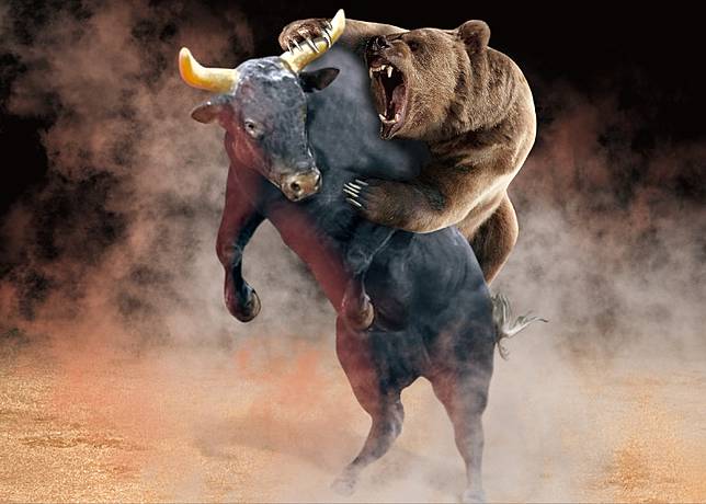 The Gentlest Bear Market? BTC Bears Exit, ARK and Bitwise Collectively Bullish