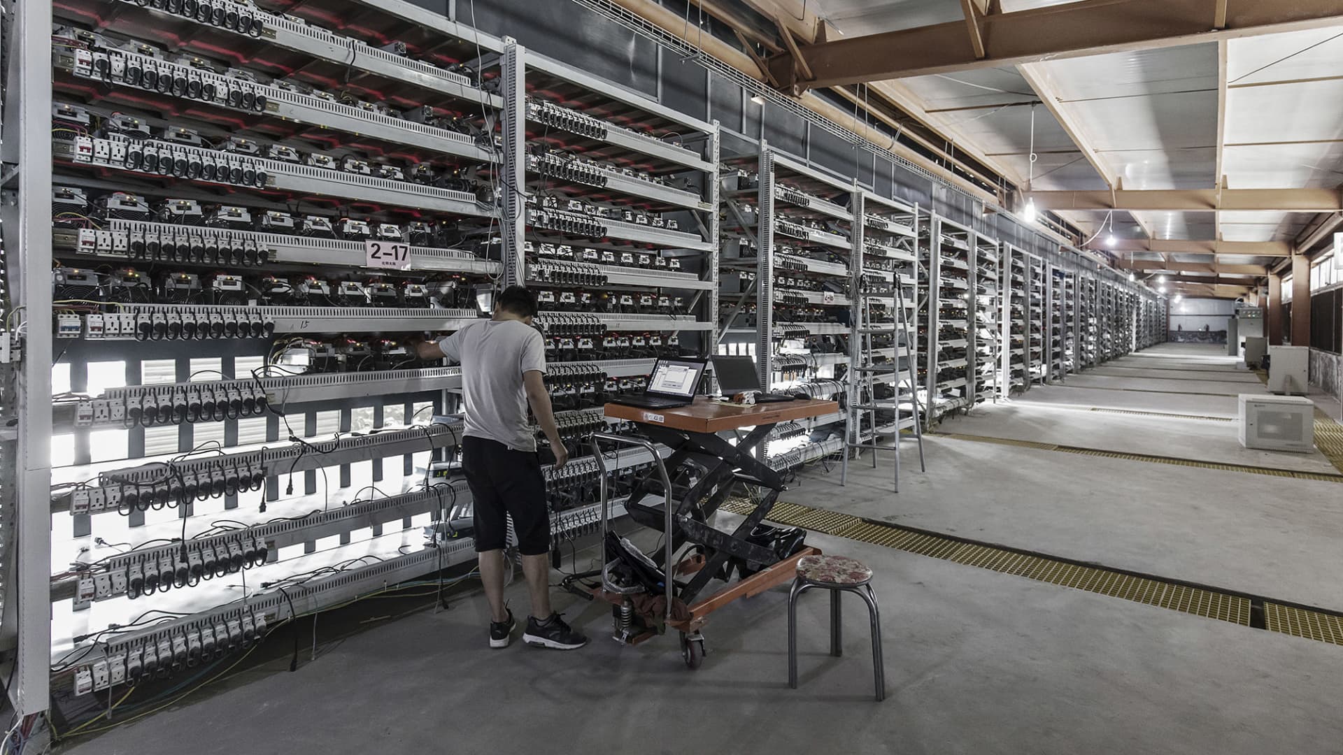 With Mining Profits Depressed, What Kind of Mining Companies Can Survive a Bear Market?