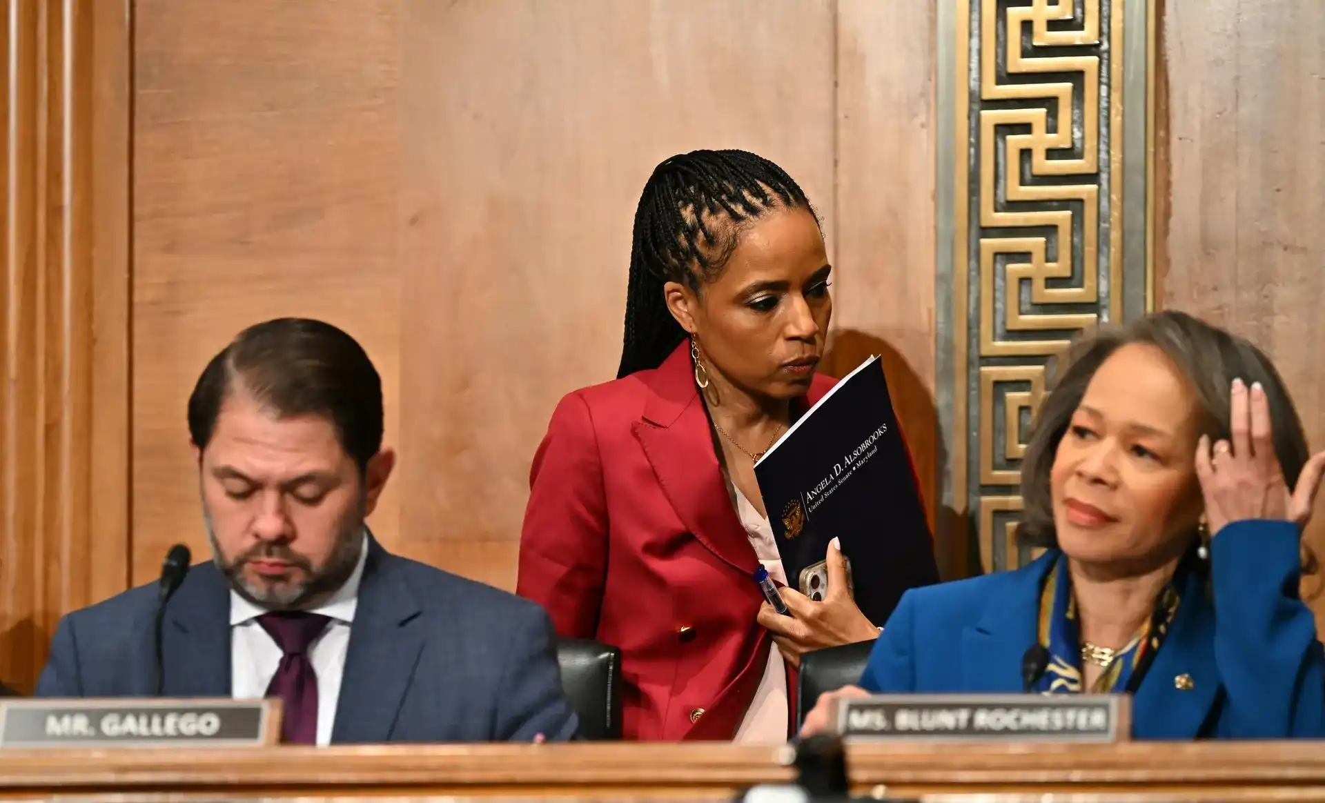 The Clarity Act's Journey Through Congress: The Thorny Path of Bipartisan Compromise in the U.S.