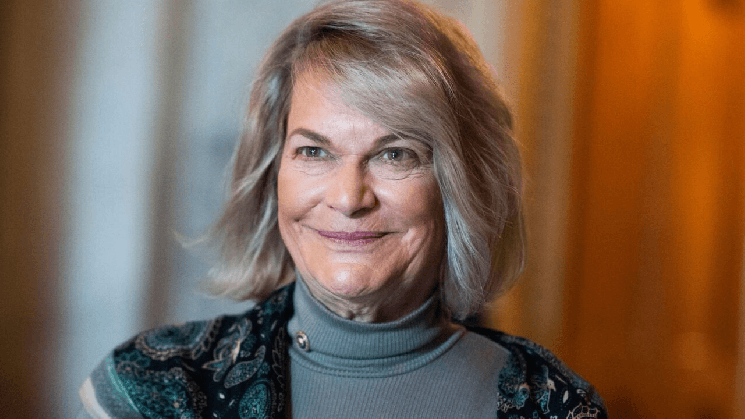 Lummis: The CLARITY Act mechanism "is not working" as the Senate drags its feet