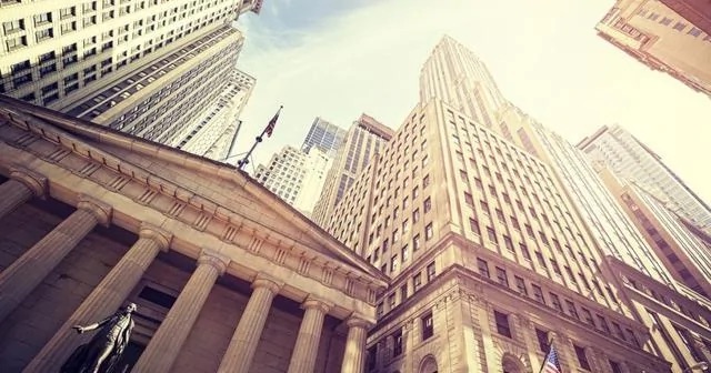 Trillion-Dollar Stablecoins Challenge Traditional Payments, US Banks Launch Largest Coordinated Counterattack in History