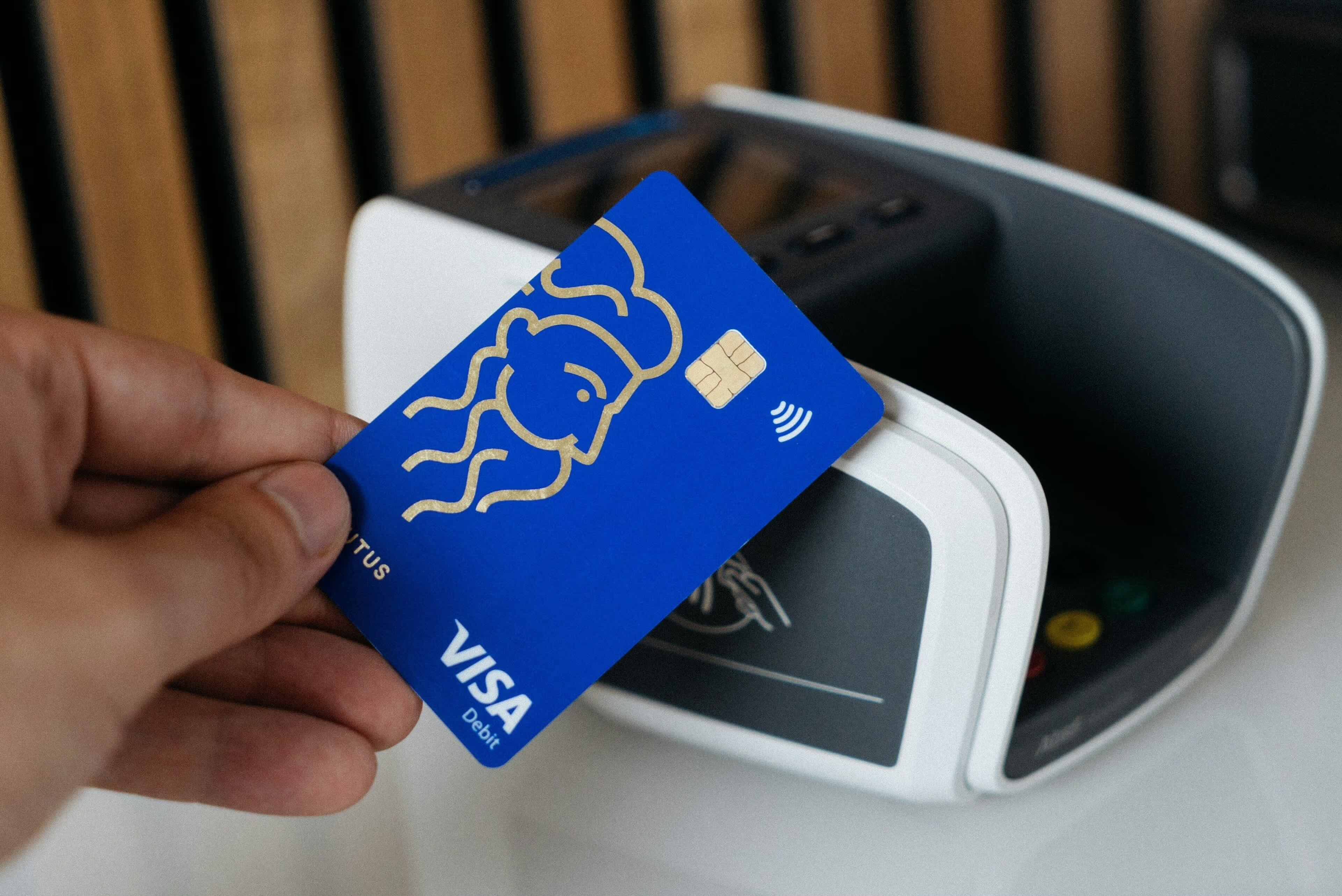 Crypto Payment Cards with $1.5 Billion Monthly Transaction Volume, Stuck in the 1990s