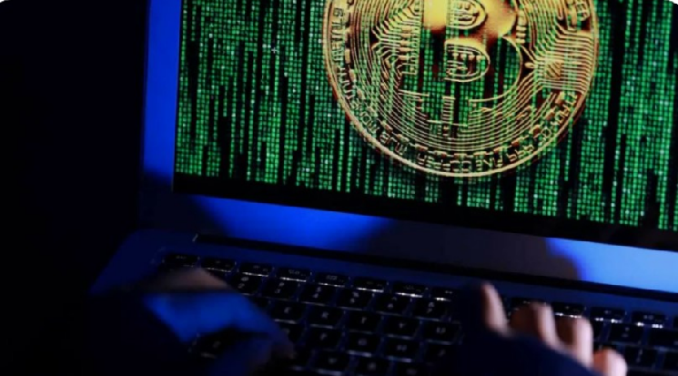 Russian man loses over 2.3 million rubles due to cryptocurrency scammers