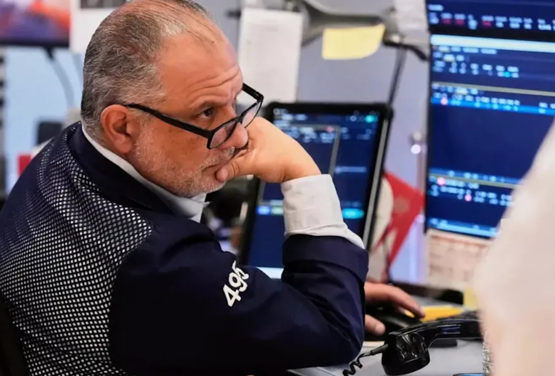 US Stocks Plummet: Philadelphia Semiconductor Index Plunges Nearly 5% as Semiconductor Stocks Become the Epicenter