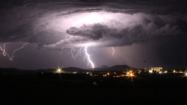 Lightning Network核心团队敲响警钟:人工智能发现关键漏洞