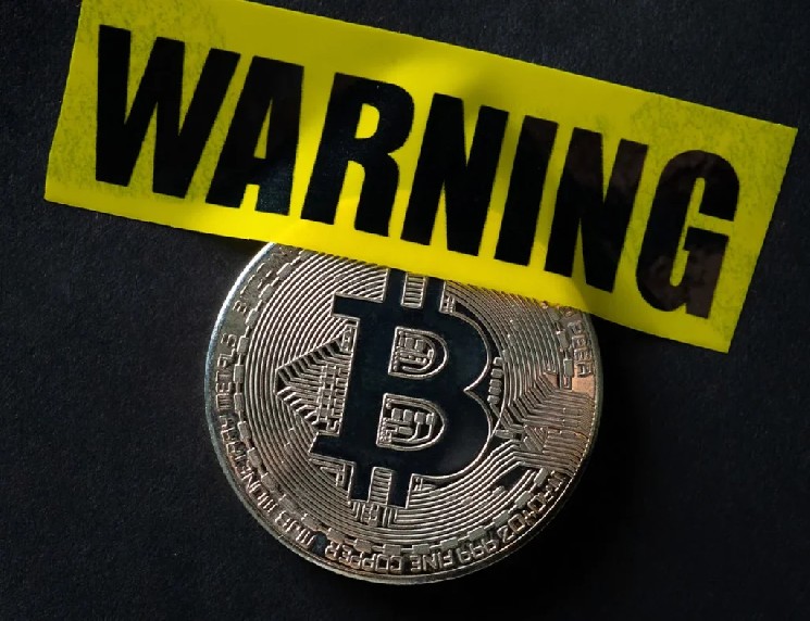 Two Expert Analysts Warn and Reveal Critical Levels to Defend to Prevent a New Bitcoin Drop!