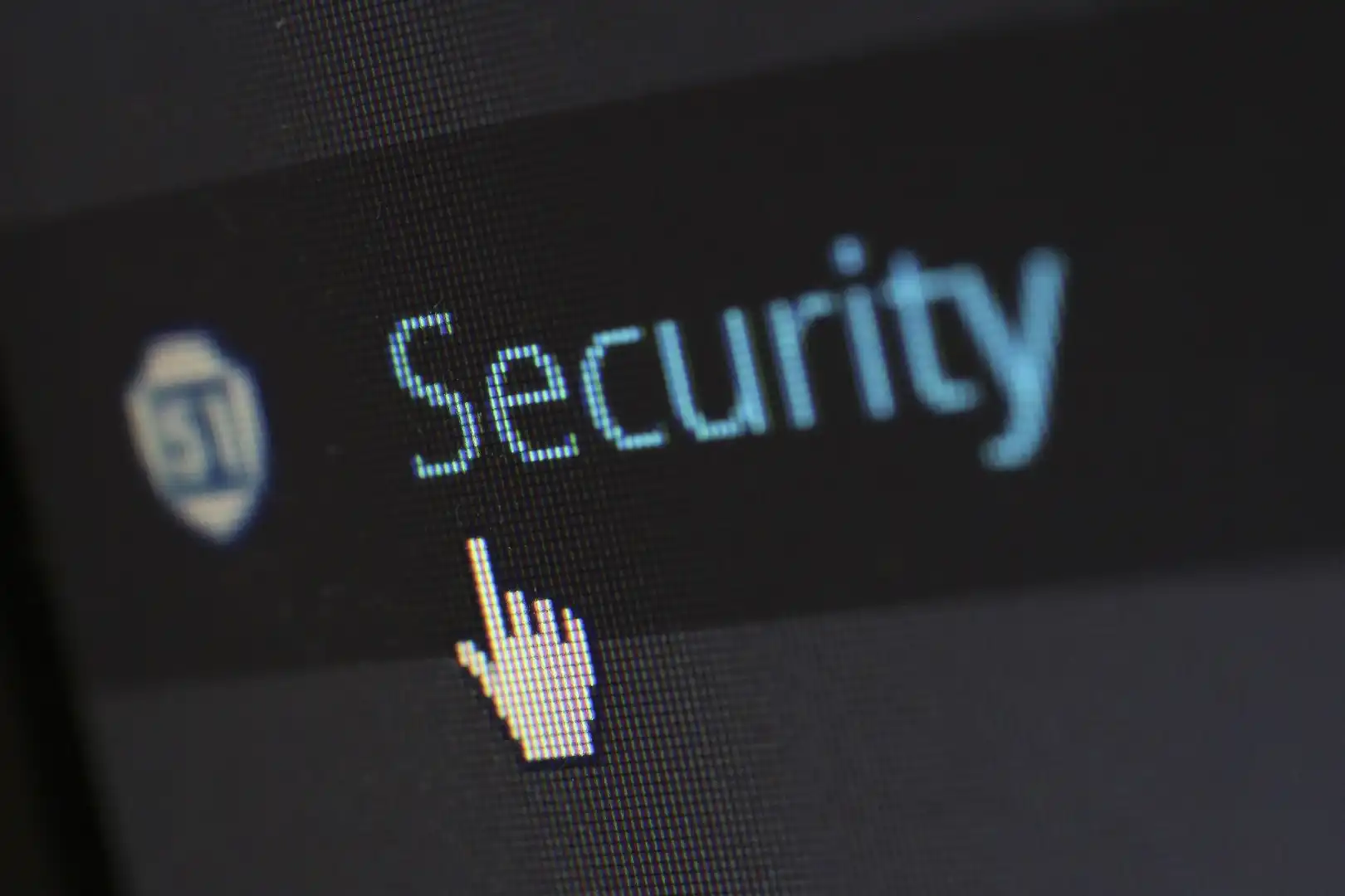 Web3 Wallets in a 'Turbulent Autumn': In the AI Era, How to Understand the Evolution of 'Spear and Shield' in Crypto Security?