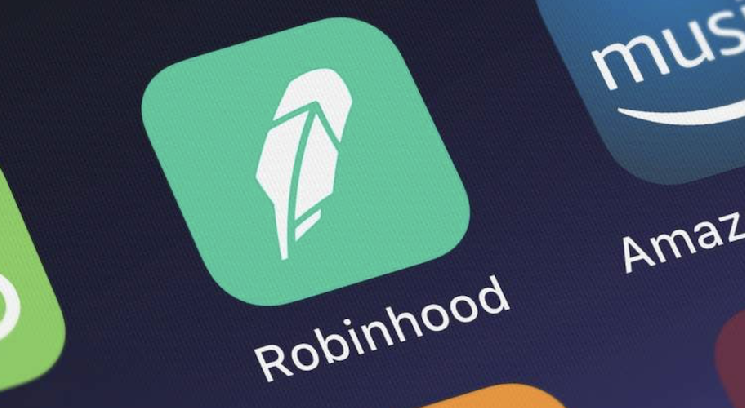 Two Traders Earn Nearly $1 Million Each on Robinhood Memecoin