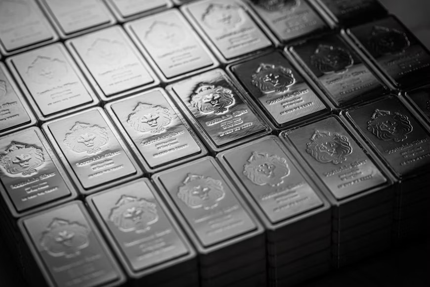 Silver Hits $69.40, Next Target $71.56! Strait of Hormuz Reopening a Positive, But Beware of Further Fed Rate Hikes