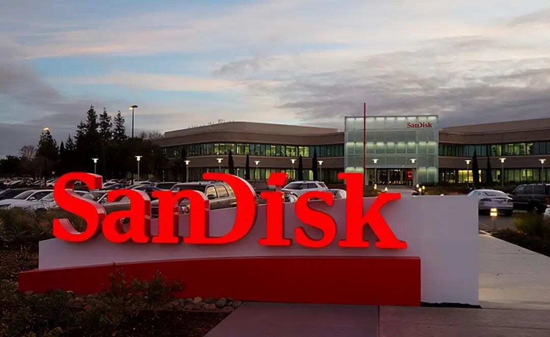 Cooling PPI Dampens Rate Hike Expectations! S&P 500 Breaks Through 7800 Points, SanDisk Surges Nearly 14%