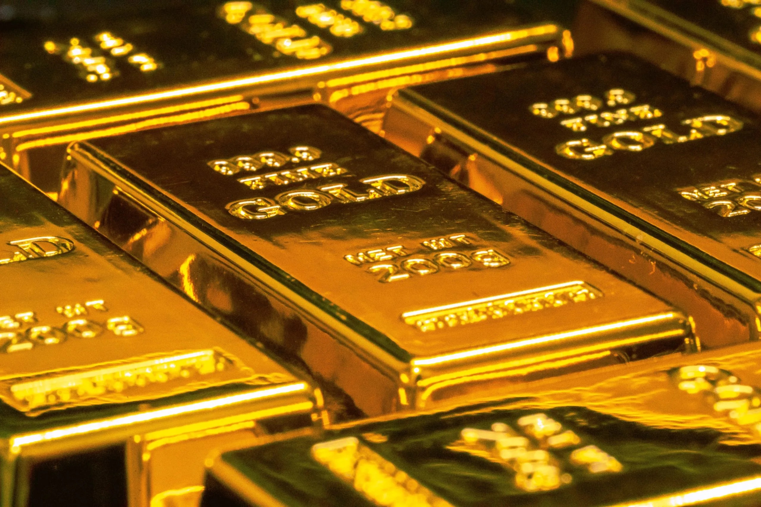 Emas Melampaui $4.600: Dapatkah Pembelian Bank Sentral dan ETF Menopang Koreksi Berikutnya?
