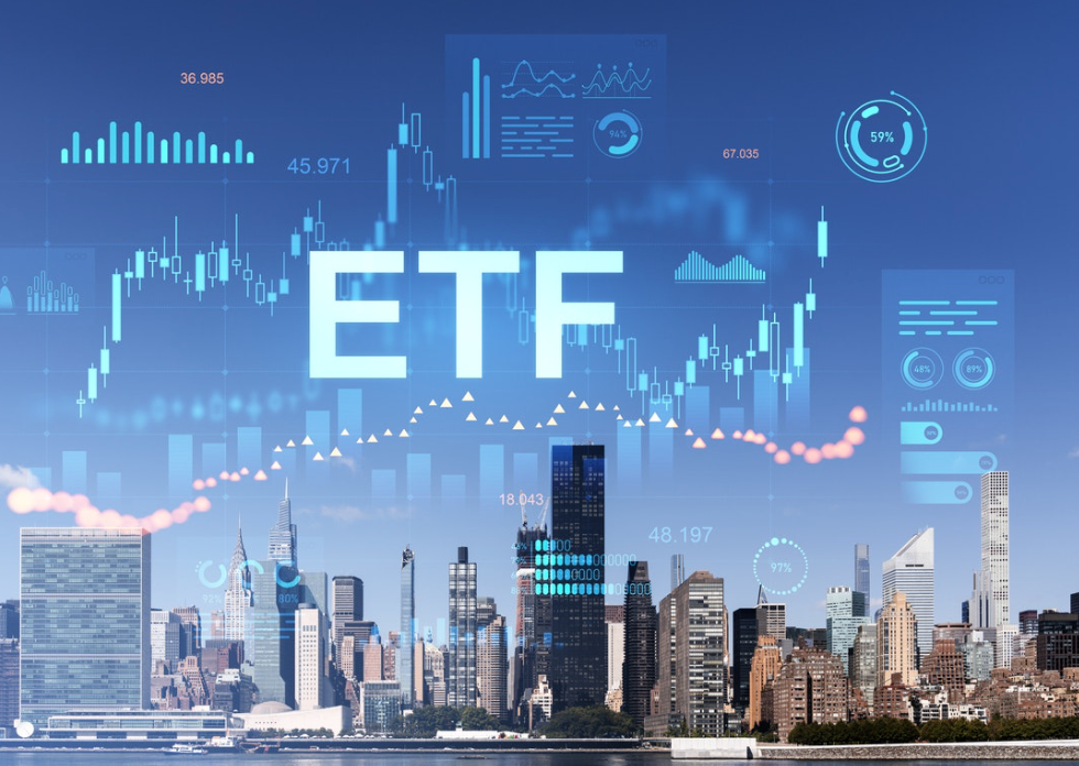 Quỹ Tương Hỗ vs ETF: Điểm Khác Biệt Cốt Lõi và Logic Lựa Chọn Giữa Hai Công Cụ Đầu Tư