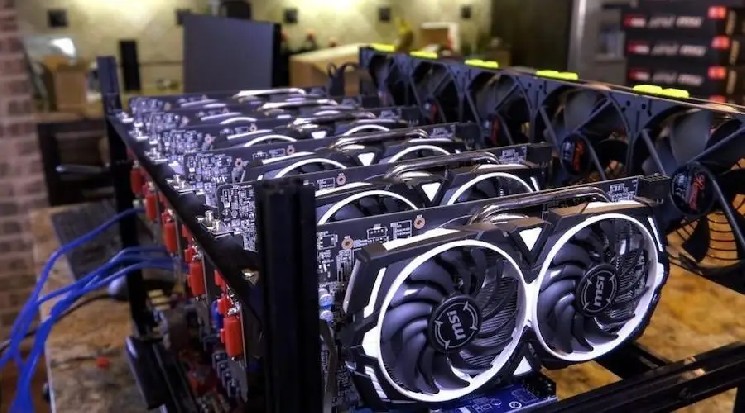 Empresa rusa pierde apoyo estatal y es multada por minar criptomonedas