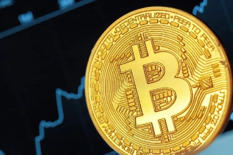 Bitcoin at a Critical Juncture: Analysts Report Significant Technical Consolidation! Here's What to Expect