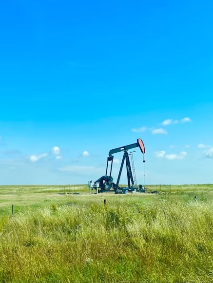 WTI пробил 82 доллара: премия за риск в Ормузском проливе исчезает, сможет ли слабый спрос опустить цену до 78 долларов?