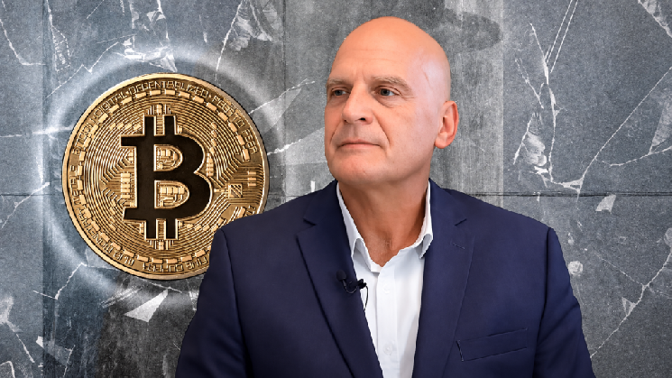 Bloomberg Legend Mike McGlone Warns of Bitcoin Problems, Revealing the Condition That Will Save BTC