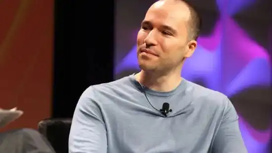 OpenAI President: Astra is the first model 'trained on 100,000 GPUs,' crossing the 'application threshold'