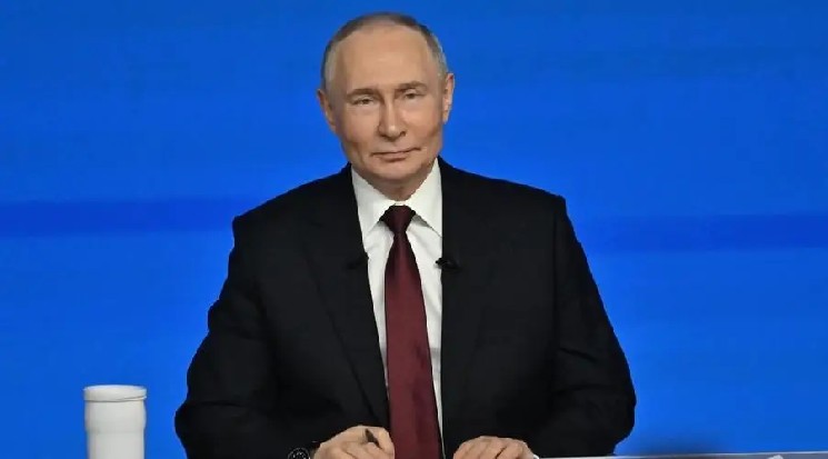 Путин велел разъяснить россиянам преимущества цифрового рубля