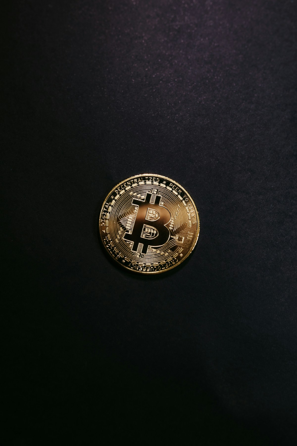 Bitcoin Breaks Below $82,000: Inflation and Treasury Yields Weigh on Rally